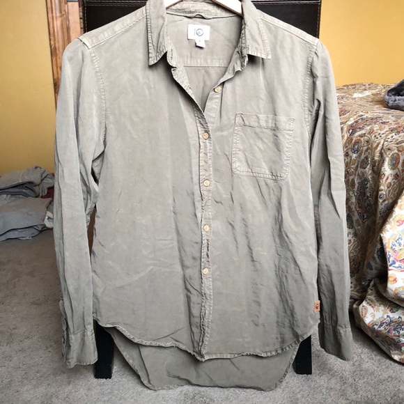 Tentree button up - Picture 1 of 9